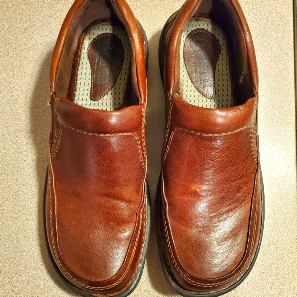 BORN BLAST III BROWN LEATHER LOAFERS 10M